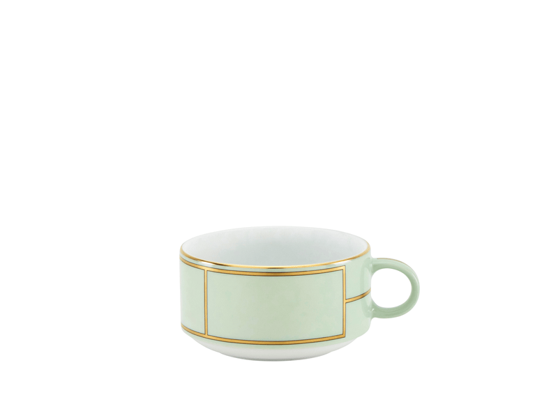 Diva Green - Tea Cup