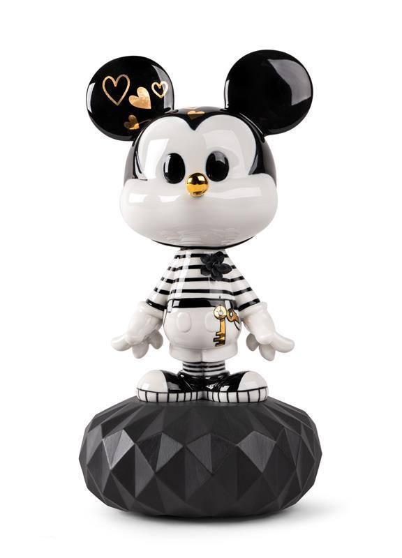 Mickey Mouse - Black & White Sculpture