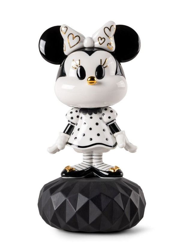 Minnie - Black & White Sculpture