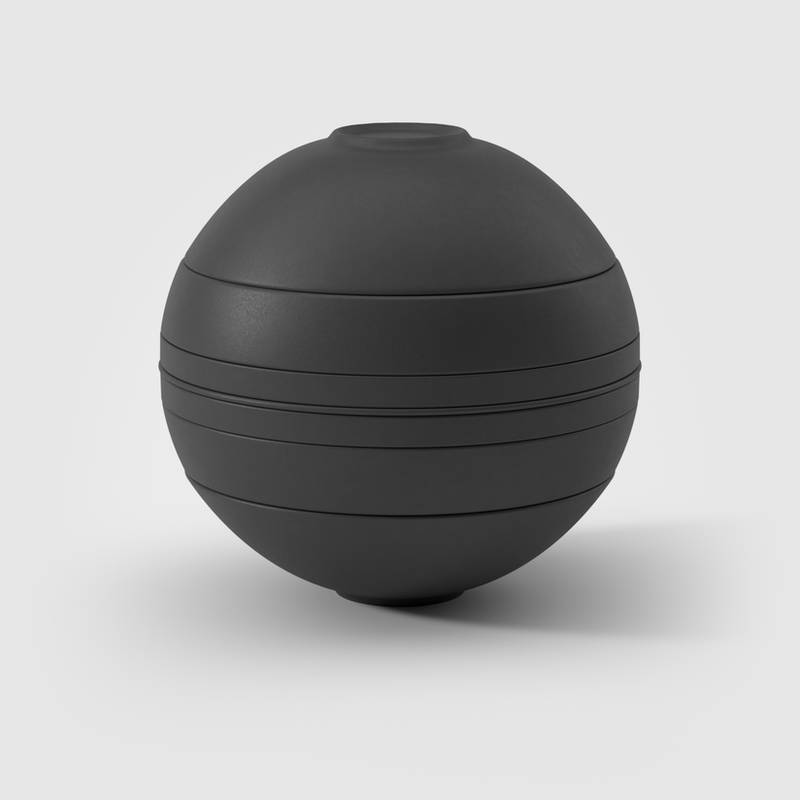 La Boule - Black Dinnerware (Set of 7)