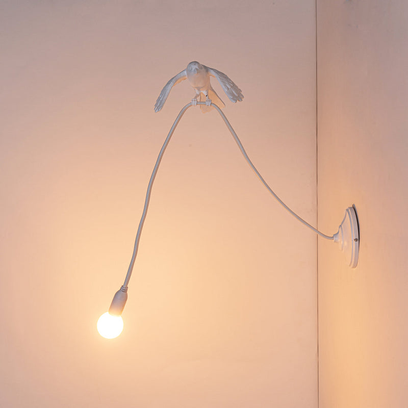 Sparrow - Lamp Wall Lamp - Resin Taking Off-Us White