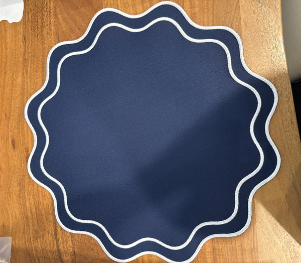 Wave - Solid Navy Placemats (Set of 4)
