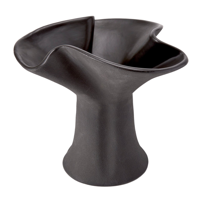 Eloise - Vessel - Black & White