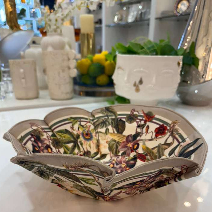 Pomegranate - F385 Bread Basket White / Beige