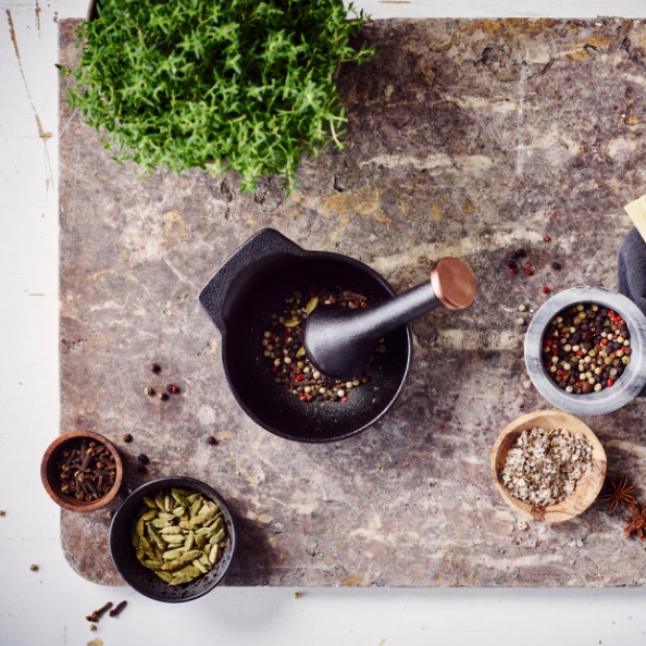 Nori - Cast Iron Mortar & Pestle (Set of 2)