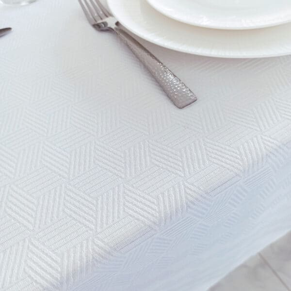 Moya - White Cube Tablecloth 60"x120"