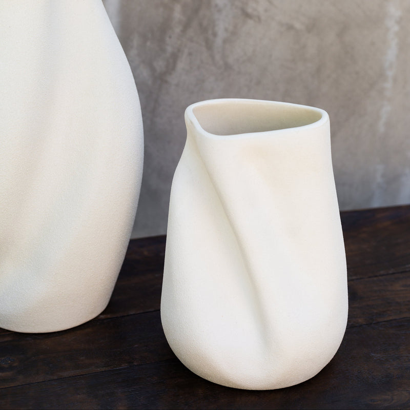 Sabine - Small Blanc Vase
