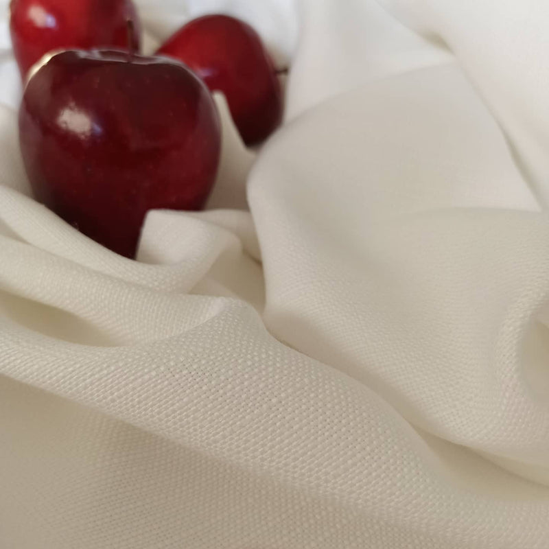 Altamira - White Tablecloth 60"x118"