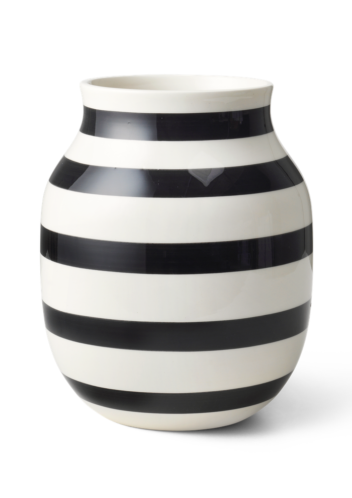 Omaggio - Medium Black Vase