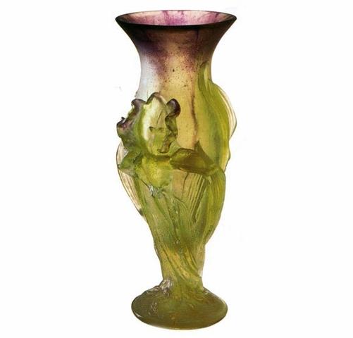 Iris - Medium Vase