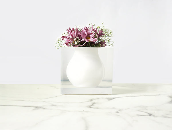 Mosco - Bud Vase Hamptons White